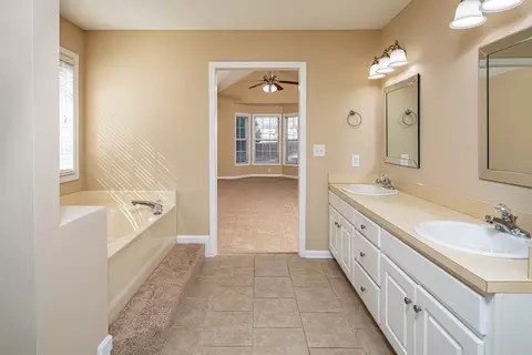 504 Tansy Ct, Garner, NC 27529 photo 16
