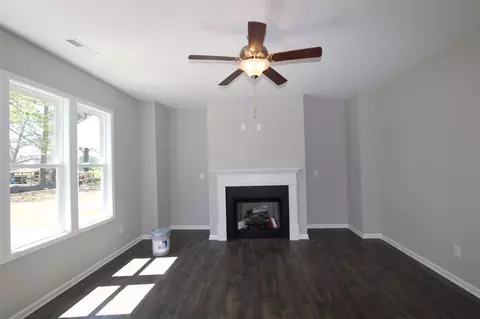 133 Sturgeon St, Smithfield, NC 27577 photo 5