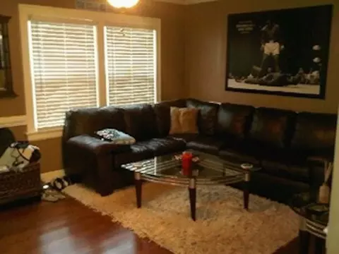 208 E Holt St, Smithfield, NC 27577 photo 5