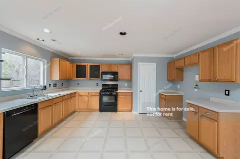 115 Citrine Ct, Durham, NC 27703 photo 3