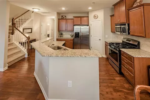 1216 Nicklaus Dr, Durham, NC 27705 photo 2