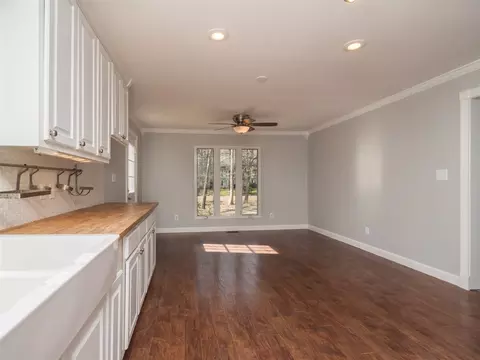 5803 Williamsburg Way, Durham, NC 27713 photo 8