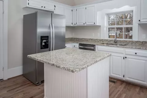 107 E Goldsboro, Micro, NC 27555 photo 15