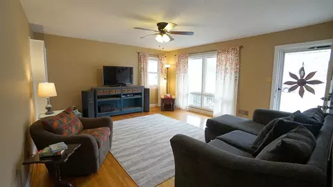 907 S Walnut Dr, Smithfield, NC 27577 photo 6