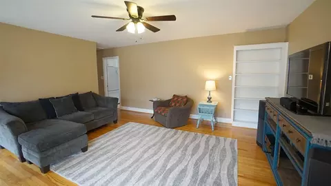 907 S Walnut Dr, Smithfield, NC 27577 photo 7
