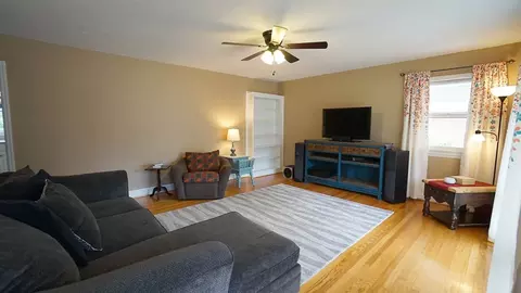 907 S Walnut Dr, Smithfield, NC 27577 photo 5