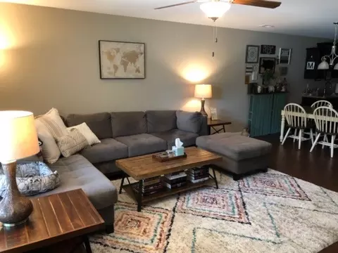 202 N Royster St, Benson, NC 27504 photo 3