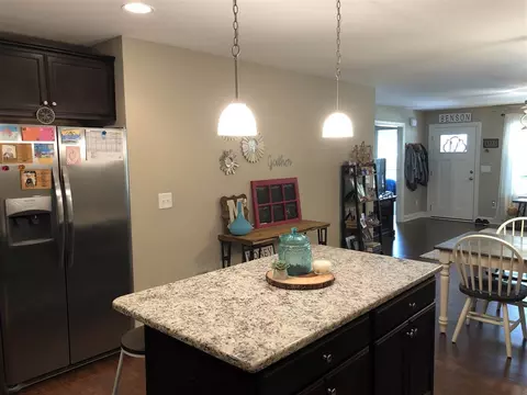 202 N Royster St, Benson, NC 27504 photo 6
