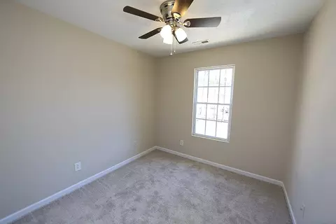 41 Edgebrook Cir, Durham, NC 27703 photo 15