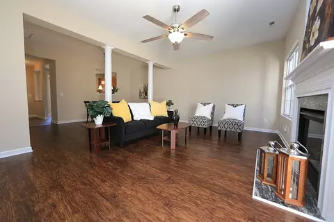 41 Edgebrook Cir, Durham, NC 27703 photo 10