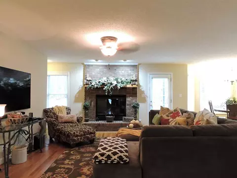 1812 Grady Dr, Durham, NC 27712 photo 8