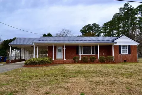 1105 Guy Ave, Dunn, NC 28334 photo 1