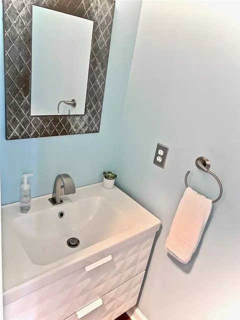 105 Warson Ct, Cary, NC 27519 photo 10