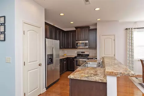 810 Ember Dr, Durham, NC 27703 photo 9