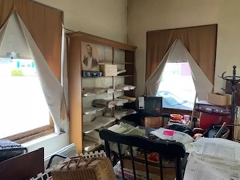 122 N Morgan St, Roxboro, NC 27573 photo 8
