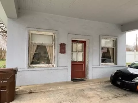 122 N Morgan St, Roxboro, NC 27573 photo 5