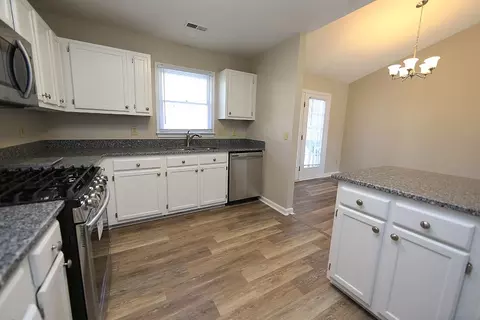 5503 Hadrian Dr, Durham, NC 27703 photo 8