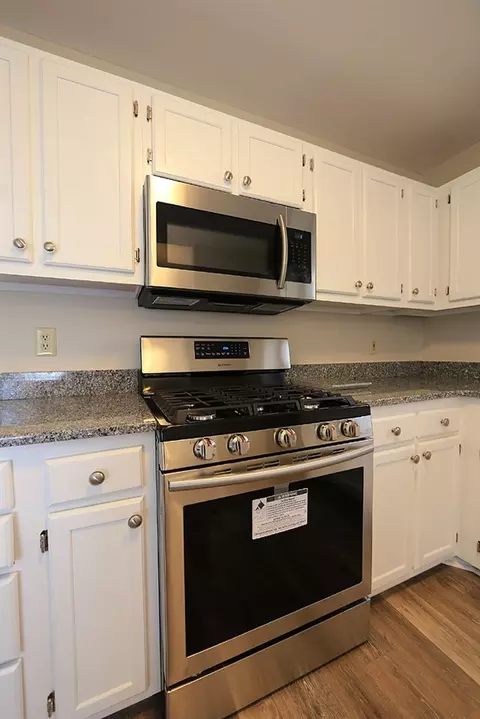 5503 Hadrian Dr, Durham, NC 27703 photo 9