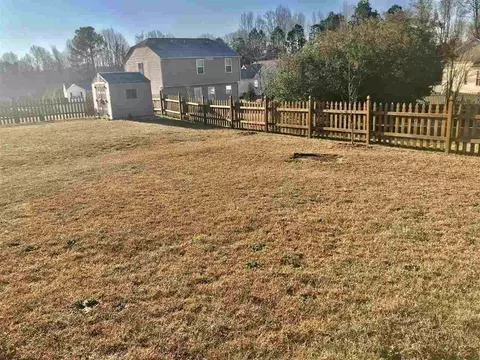 144 Gray Ghost St, Benson, NC 27504 photo 3