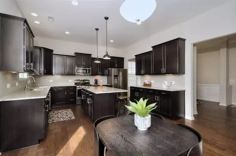 1010 Laredo Ln, Durham, NC 27703 photo 6