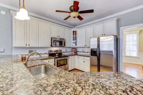 103 Maple Crest Ct, Apex, NC 27502 photo 8