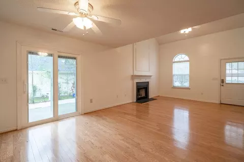 4607 Dolwick Dr, Durham, NC 27713 photo 8