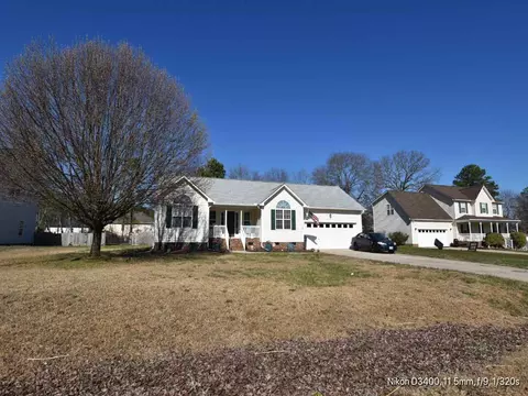 207 Chaney Dr, Garner, NC 27529 photo 1