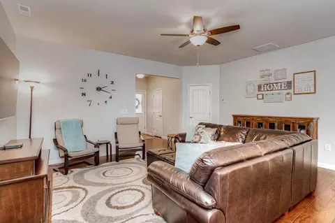 114 Comptonfield Dr, Durham, NC 27703 photo 8