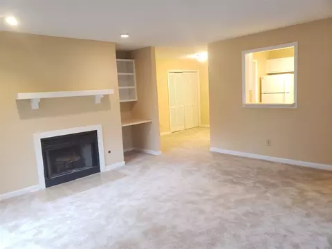 5812 Pointer Dr #201, Raleigh, NC 27609 photo 3