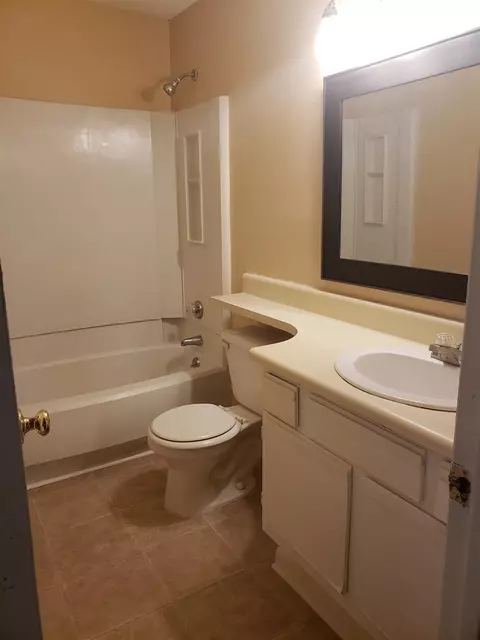 5812 Pointer Dr #201, Raleigh, NC 27609 photo 12