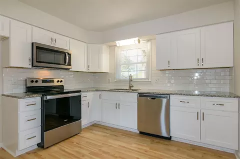 306 Omega Rd, Durham, NC 27712 photo 10