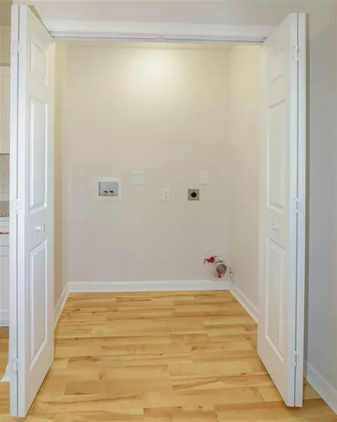 306 Omega Rd, Durham, NC 27712 photo 12