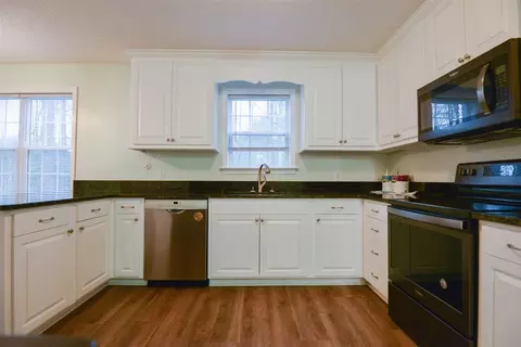 352 Wagon Trl, Willow Spring, NC 27592 photo 8
