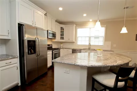 320 Springhurst Ln, Cary, NC 27511 photo 5