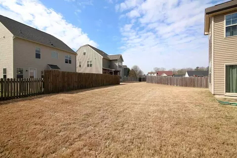 135 Davelyn Ct, Garner, NC 27529 photo 5