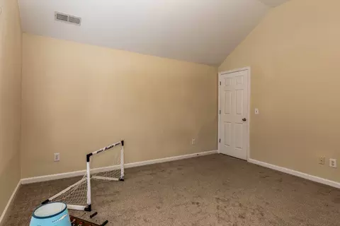 2037 Spring Creek Dr, Durham, NC 27704 photo 20