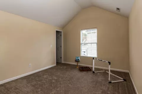 2037 Spring Creek Dr, Durham, NC 27704 photo 19