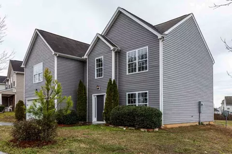 2037 Spring Creek Dr, Durham, NC 27704 photo 2