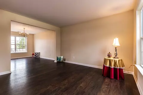 2037 Spring Creek Dr, Durham, NC 27704 photo 8