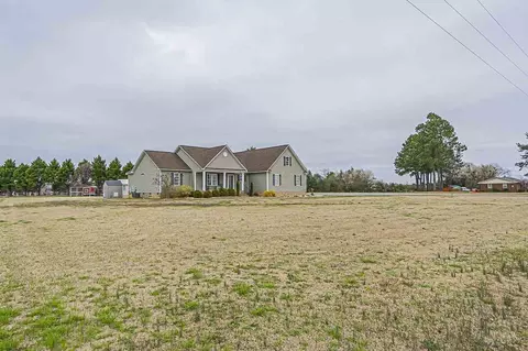 1300 Denning Rd, Benson, NC 27504 photo 7
