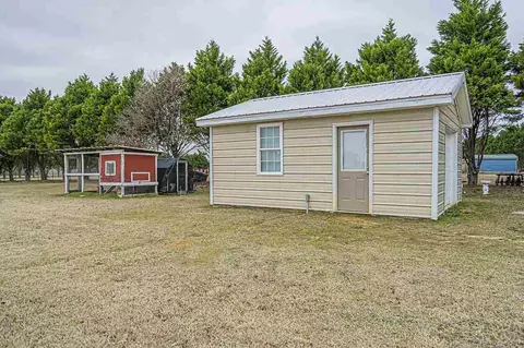 1300 Denning Rd, Benson, NC 27504 photo 5
