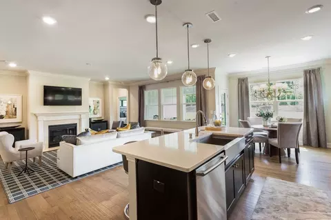 1011 Highbeam Ln, Durham, NC 27703 photo 3