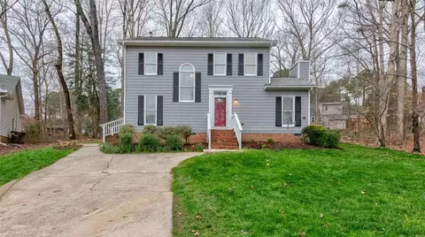9 Rabbits Glen Ter, Durham, NC 27713 photo 2