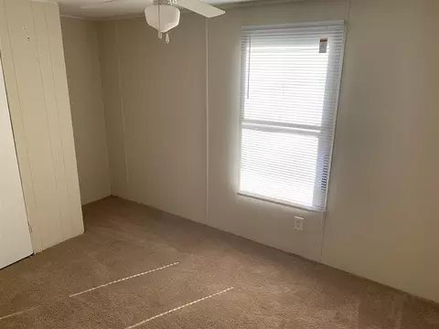 233 Pendergraft Rd, Bunnlevel, NC 28323 photo 4
