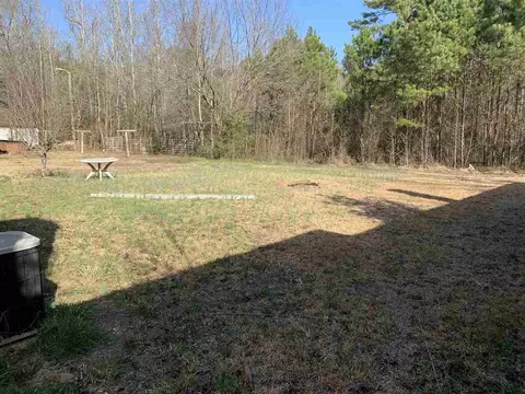 233 Pendergraft Rd, Bunnlevel, NC 28323 photo 2