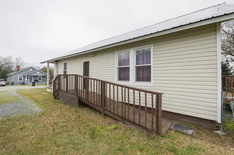 302 E J St, Erwin, NC 28339 photo 24