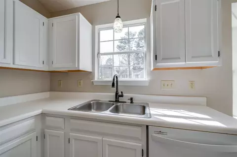 705 Greyson Dr, Durham, NC 27703 photo 8