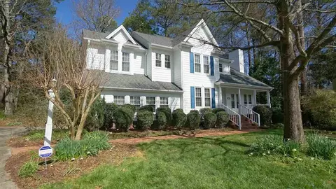 210 Firetree Ln, Cary, NC 27513 photo 2