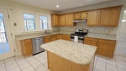 210 Firetree Ln, Cary, NC 27513 photo 9