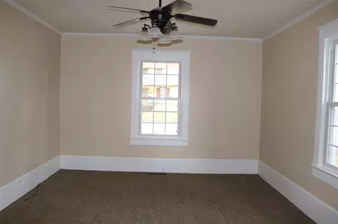 304 N 12th St, Erwin, NC 28339 photo 9